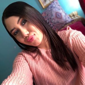 Meet your Posher, Lizvet